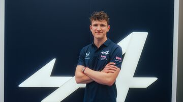 Уволенный из McLaren юниор стал пилотом Alpine