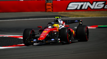 Почему Ferrari отказалась от крыла-перевертыша в последний момент? Ответил Хэмилтон