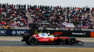 Льюис Хэмилтон: Ferrari придется потрудиться, чтобы догнать Mercedes