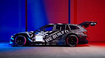 BMW построила гоночный универсал M3 Touring