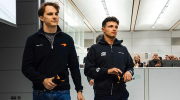 Деймон Хилл: Нельзя оценивать пилотов McLaren, они ещё ничего не сделали