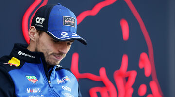 «Почему я должен уважать вас?» Макс Ферстаппен объяснил конфликт с журналистом