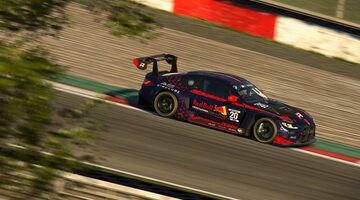 BMW предложила Максу Ферстаппену пересесть на M4 в гонках GT3