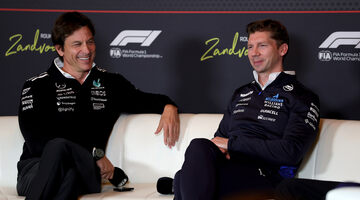 «Живут прошлым». Тото Вольф ответил критикам нового регламента Формулы 1