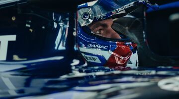 Макс Ферстаппен отработал съёмочный день с Red Bull
