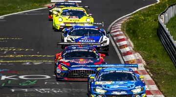 Лимит участников «24 часов Нюрбургринга» увеличили из-за Макса Ферстаппена