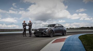 Cadillac построил суперседан в честь Формулы 1