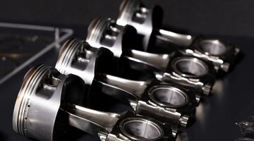 Двигатели V8 вернутся в Формулу 1 не позднее 2031 года