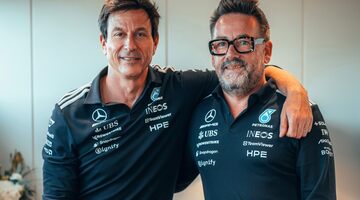 Mercedes-AMG покинул наставник молодых пилотов, готовивший Рассела и Антонелли