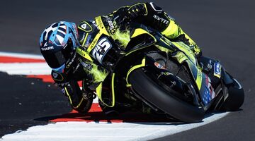 Рауль Фернандес разгромил соперников на Гран При Великобритании MotoGP