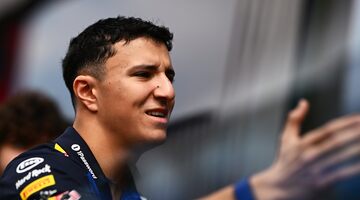 BBC Sport: Исак Хаджар сломал запястье во время бокса
