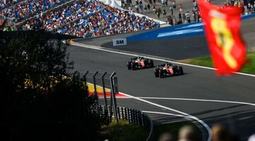 «В Ferrari царит хаос». Эксперт обвинил Вассёра во внутрикомандном конфликте
