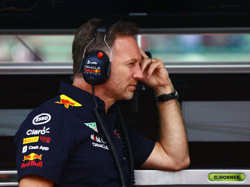 «Ой, семь!» Кристиан Хорнер забыл, сколько титулов выиграл Хэмилтон