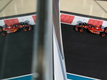 Трансляция третьей тренировки Гран При Абу-Даби Формулы 1