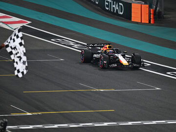 Владимир Башмаков спрогнозировал проблемы Ферстаппена в гонке в Абу-Даби