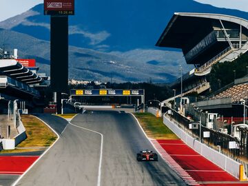 До начала официальных тестов Формулы 1 2026 года всего 50 дней