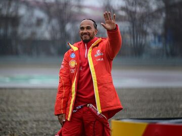 «Я не одинок». Льюис Хэмилтон обратился к болельщикам