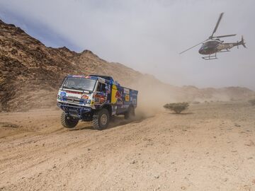 В КАМАЗе вспомнили столкновение с вертолётом на «Дакаре»
