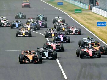 Антонелли выиграл Гран При Японии и возглавил чемпионат мира Формулы 1