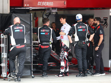 Оливер Берман: Я в порядке, хотя авария была пугающей