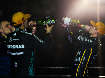 «Идеальный момент». Монтойя советует Ферстаппену уйти в Mercedes