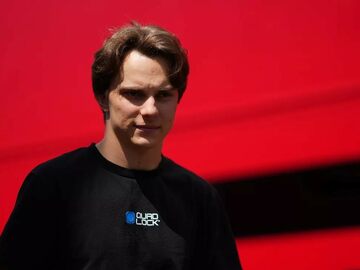 Пиастри одним словом ответил на слухи о переходе Ферстаппена в McLaren