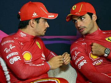 «Я тоже ругался с Леклером». Карлос Сайнс – о конфликте в Ferrari