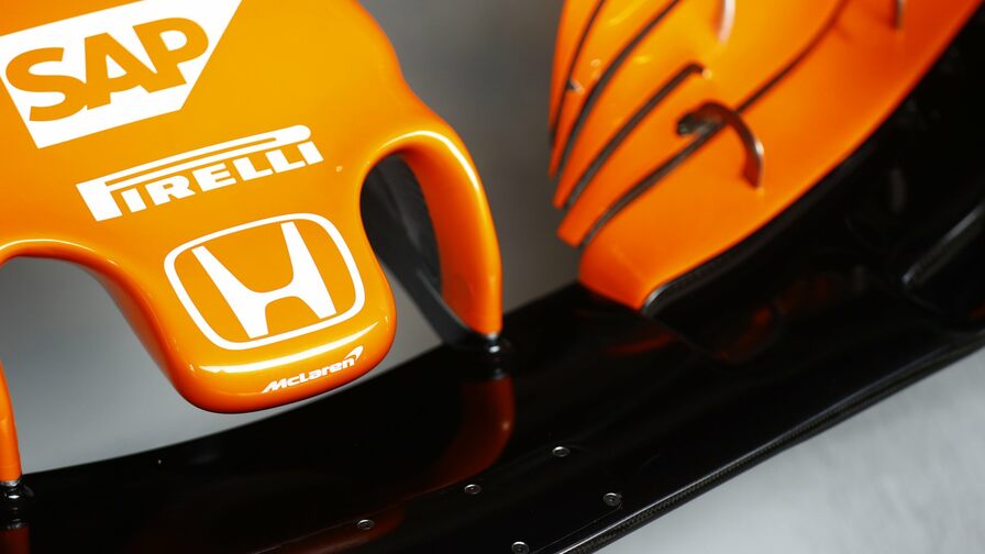 Mclaren honda кепка