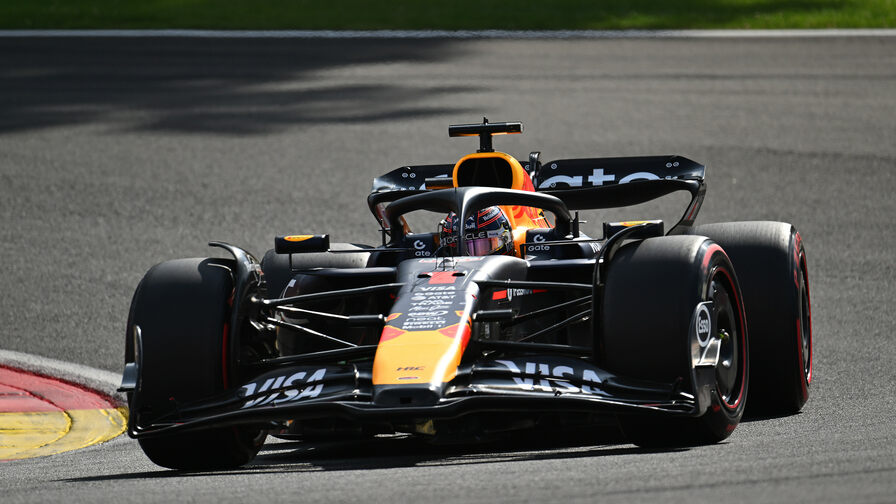 Лоан Мекис ответил, почему Red Bull Racing пожертвовала скоростью на прямых