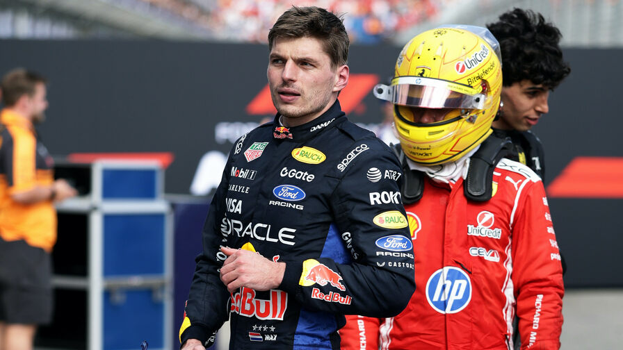 &laquo;Двойные стандарты FIA&raquo;. Напарник Ферстаппена призвал оштрафовать Хэмилтона