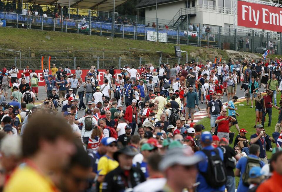 Чемпиона «Формулы-1» оштрафовали на 55 мест на Гран-при Бельгии
