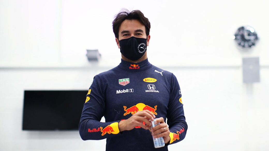 Первые фотографии Серхио Переса в униформе Red Bull Racing