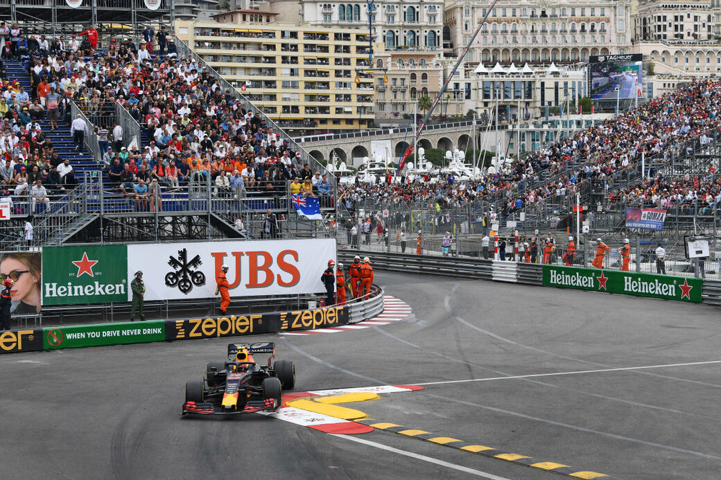 На Гран При Монако будут зрители и трибуна Шарля Леклера