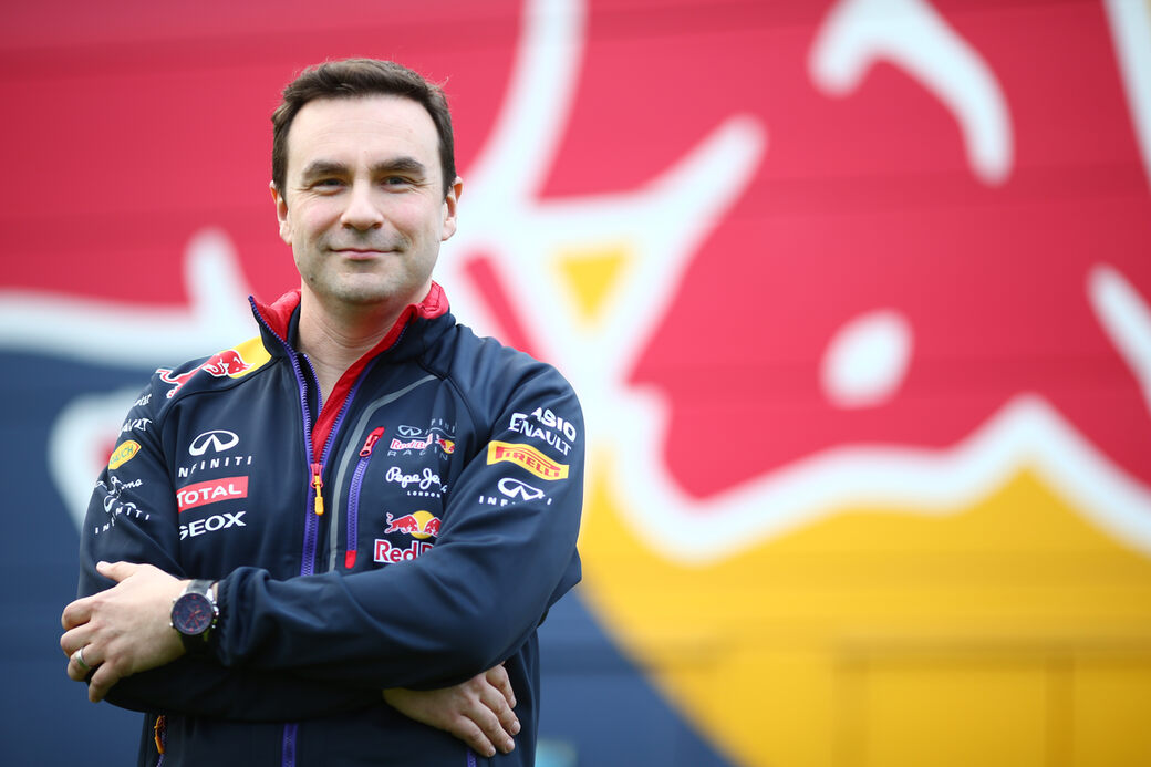 Руководитель отдела аэродинамики Red Bull Racing уйдёт в Aston Martin