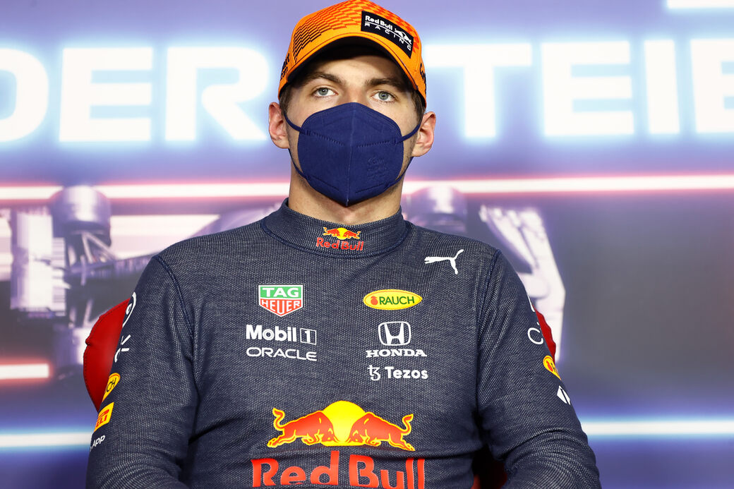 Ферстаппен не согласился, что Red Bull Racing жертвует сезоном-2022