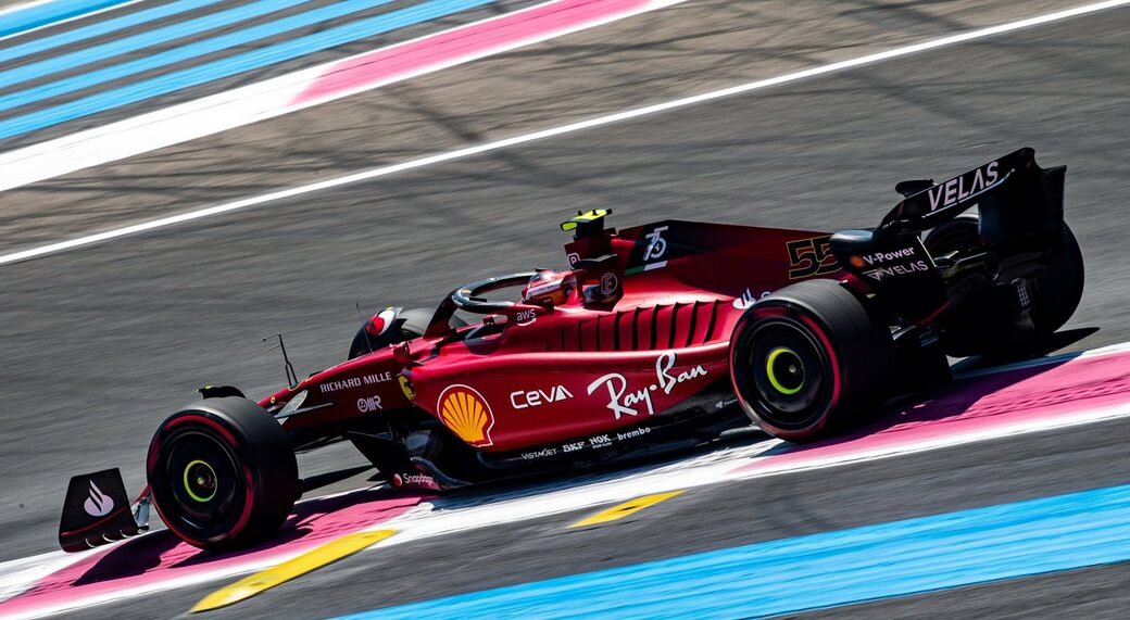 Пилоты Ferrari возглавили протокол второй тренировки Гран При Франции