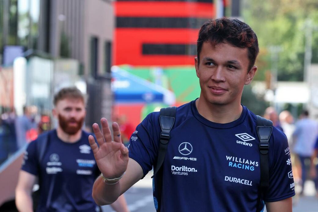 Алекс Албон не теряет надежды вернуться в Red Bull Racing