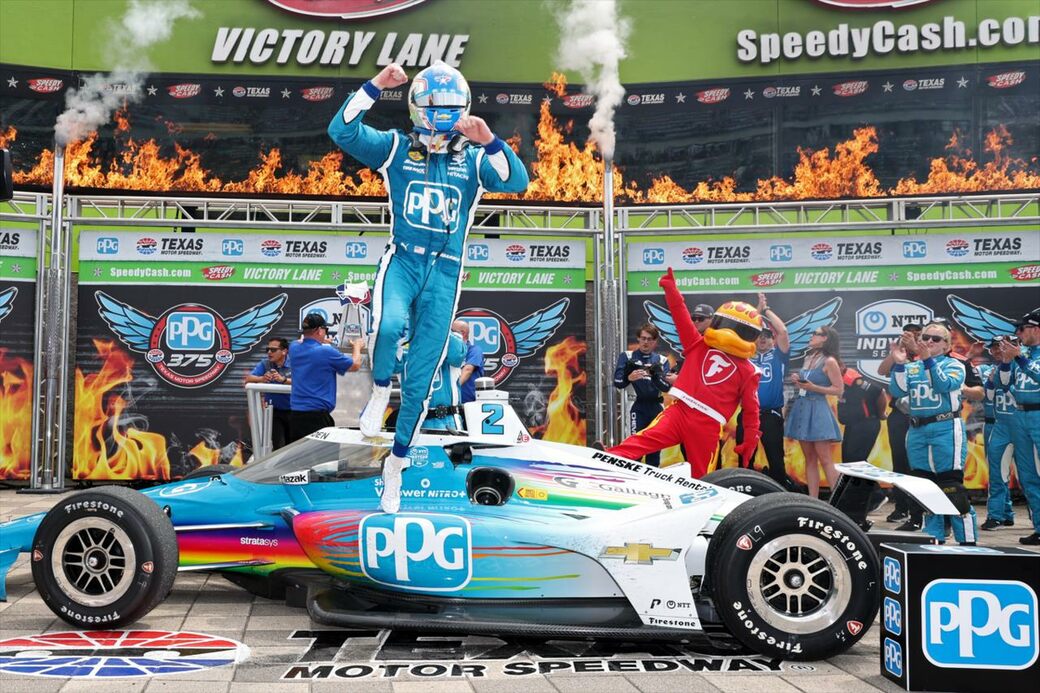 Джозеф Ньюгарден выиграл гонку IndyCar в Техасе