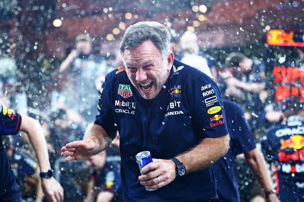 Формула 1 потребовала от Red Bull скорее разобраться с Хорнером