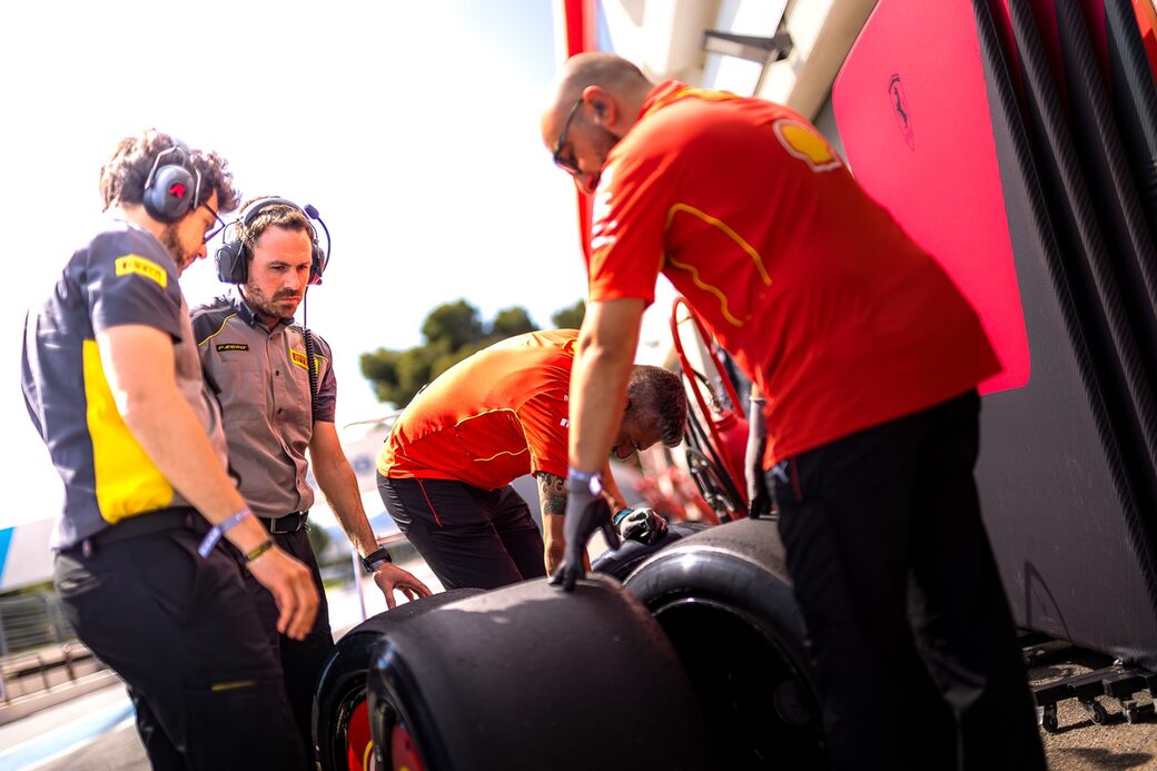 Pirelli выбрала покрышки для этапов в Испании, Австрии и Великобритании
