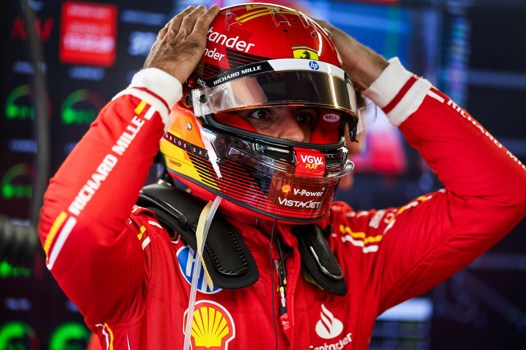 Карлос Сайнс: Во втором сегменте стало ясно, что Ferrari не хватает темпа