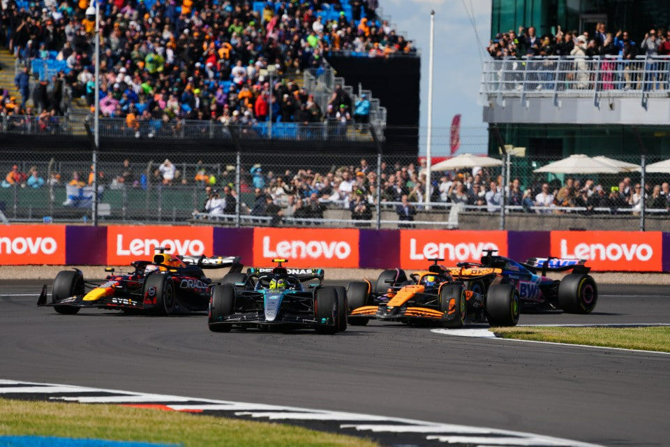 Деймон Хилл: Увидим еще немало побед Mercedes, McLaren и Ferrari до конца сезона