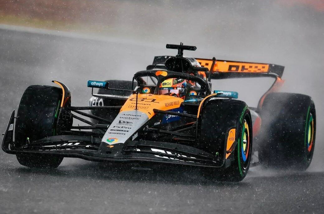 McLaren объяснила, почему сразу не поменяла местами пилотов после штрафа Пиастри