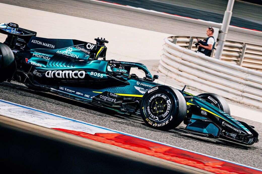 Катастрофа Aston Martin и дубль Mercedes. Сводная таблица первых тестов Формулы 1 2026 в Бахрейне
